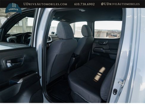 Used 2018 Toyota Tacoma TRD Sport w/ Technology Package image 62