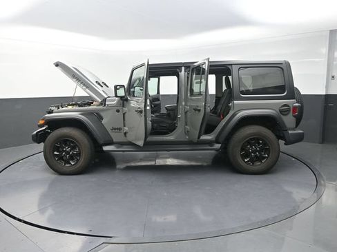 Used 2021 Jeep Wrangler Unlimited Sport AWD/4WD image 42