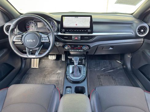 Used 2022 Kia Forte GT w/ GT Technology Package image 11