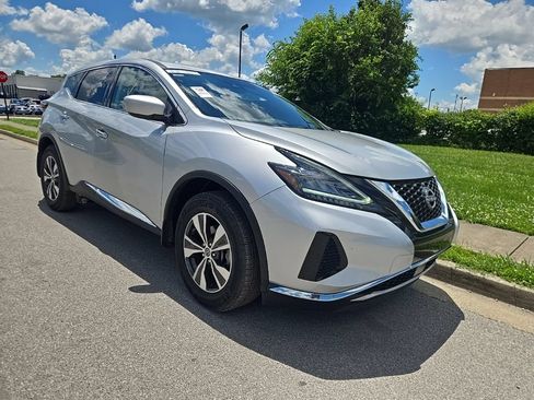 Used 2023 Nissan Murano S AWD/4WD image 2