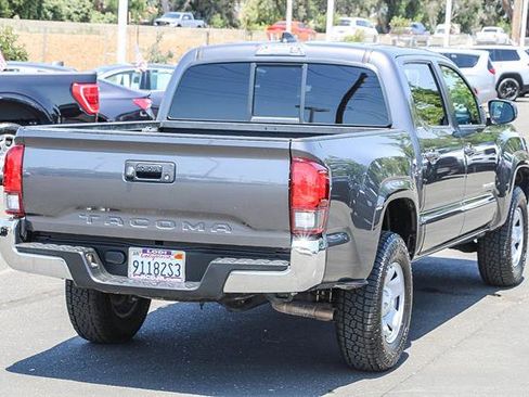 Used 2022 Toyota Tacoma SR5 image 4