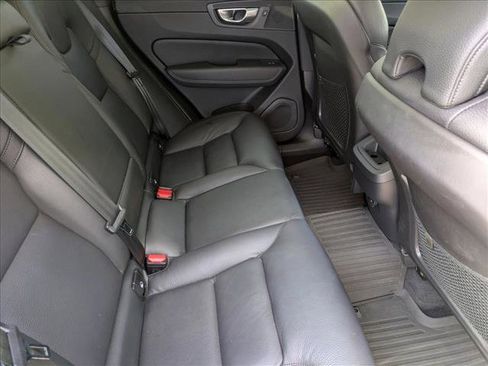 Used 2024 Volvo XC60 B5 Plus AWD/4WD image 18