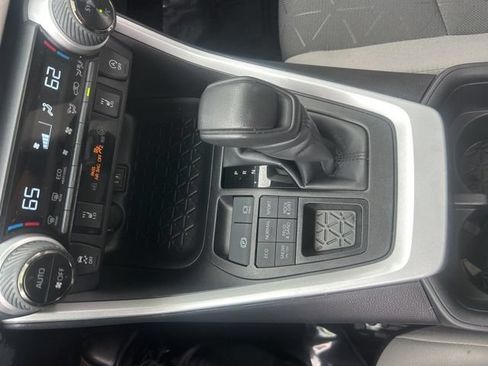 Used 2025 Toyota RAV4 XLE w/ Convenience Package AWD/4WD image 34