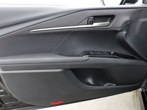 Used 2025 Toyota Camry LE FWD image 16