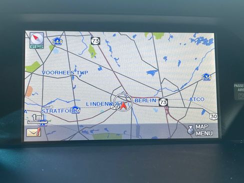 Used 2013 Acura ILX w/ Technology Package FWD image 33