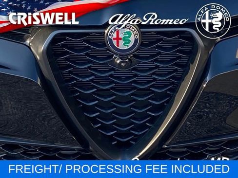 New 2024 Alfa Romeo Tonale Veloce image 11