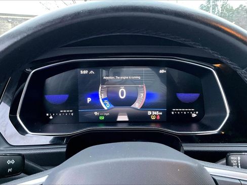 Used 2024 Volkswagen Jetta SE image 10