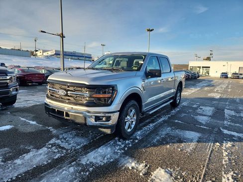 Certified 2025 Ford F150 XLT w/ Equipment Group 301A Standard image 3