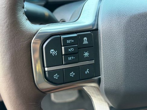 Certified 2025 Ford F250 King Ranch w/ Tremor Off-Road Package image 17