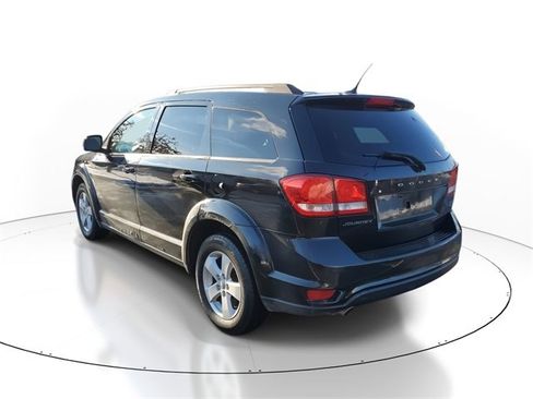 Used 2012 Dodge Journey SXT w/ Popular Equipment Group image 4