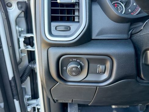 New 2026 RAM 2500 Big Horn AWD/4WD image 21