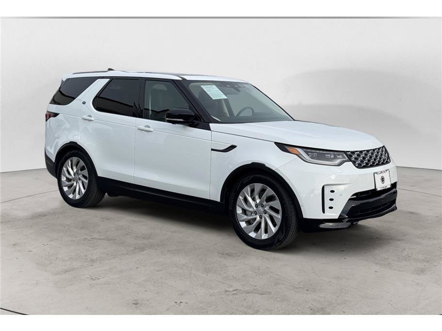 Used 2024 Land Rover Discovery S AWD/4WD image 7