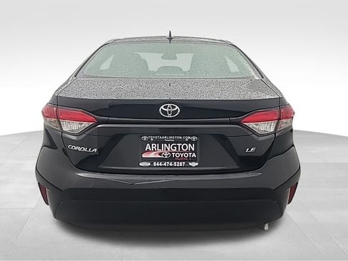 Used 2025 Toyota Corolla LE image 5