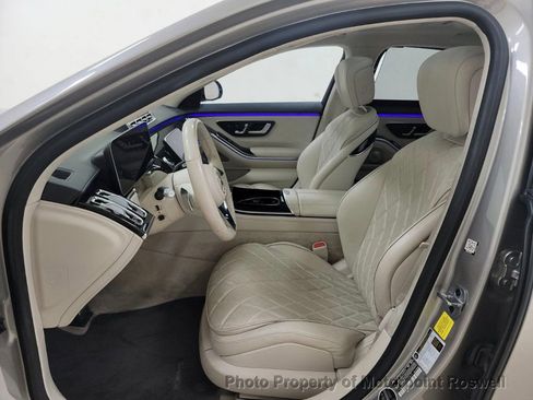 Used 2021 Mercedes-Benz S 580 4MATIC Sedan image 3