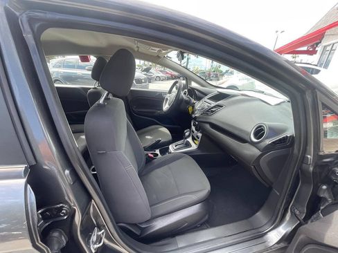 Used 2016 Ford Fiesta SE FWD image 16