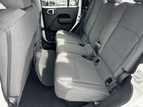 New 2026 Jeep Gladiator Sport image 24