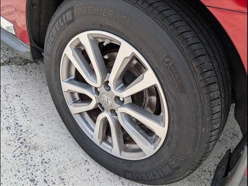 Used 2015 Nissan Pathfinder SL w/ SL Premium Package FWD image 20