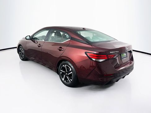 Used 2025 Nissan Sentra SV image 5