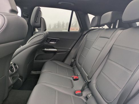 Certified 2026 Mercedes-Benz GLC 300 4MATIC image 19