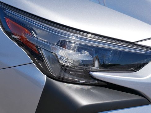 Used 2024 Subaru Outback Premium AWD/4WD image 16