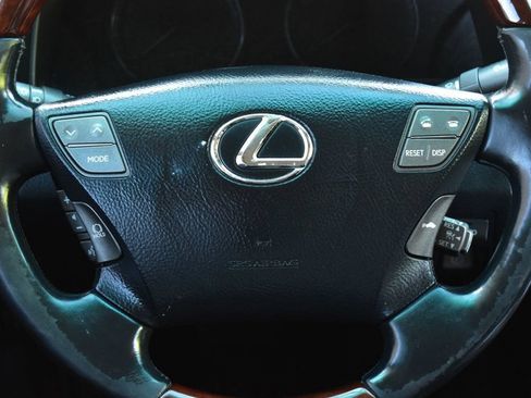 Used 2011 Lexus LS 460 L w/ Rear Seat Upgrade Pkg AWD/4WD image 23