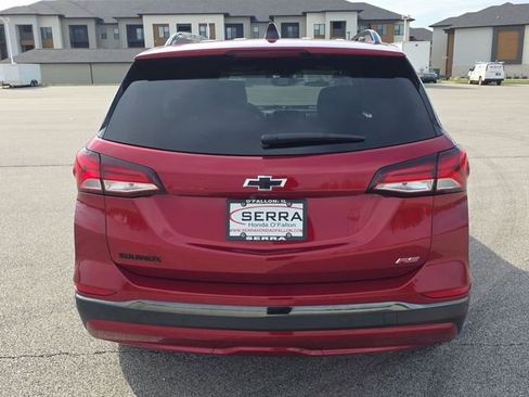 Used 2022 Chevrolet Equinox RS w/ Infotainment Package FWD image 12