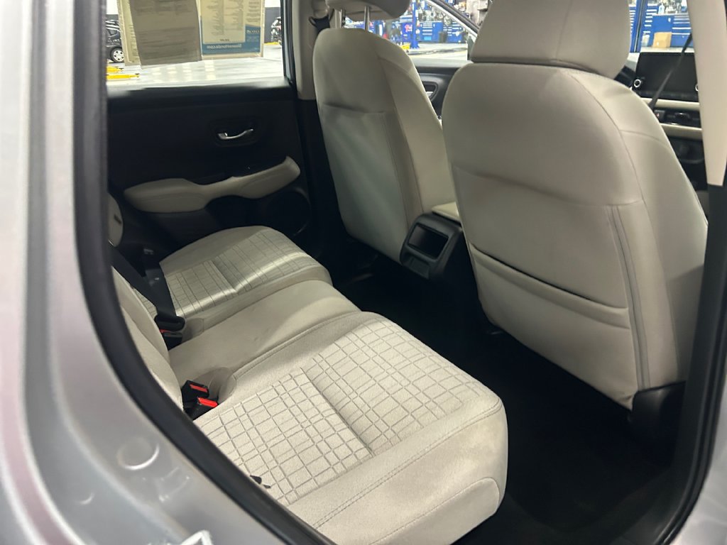 Certified 2024 Honda HR-V LX image 19