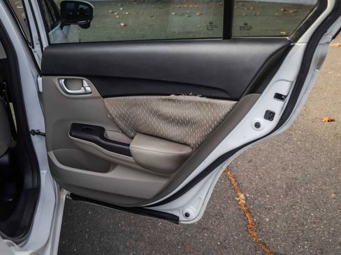 Used 2014 Honda Civic EX image 16