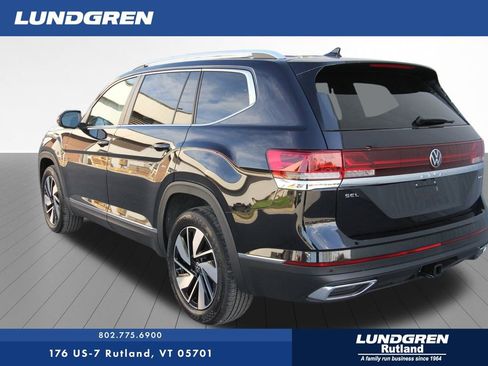 New 2026 Volkswagen Atlas SEL image 6