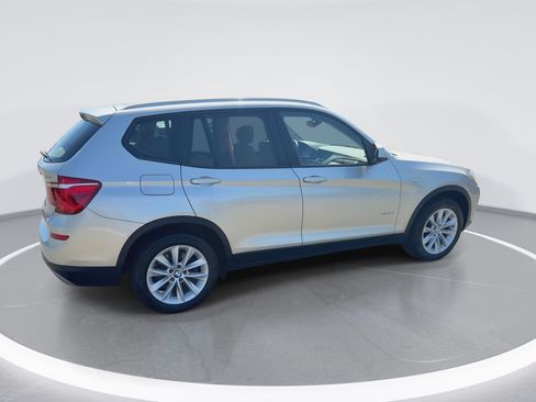 Used 2016 BMW X3 xDrive28i AWD/4WD image 9
