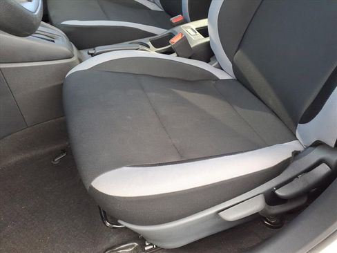 Used 2025 Nissan Versa S image 16