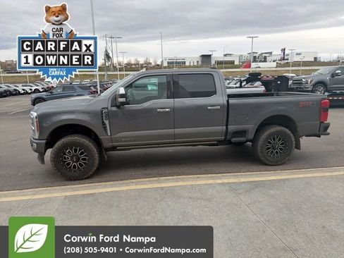 Used 2023 Ford F350 Platinum w/ FX4 Off-Road Package image 5