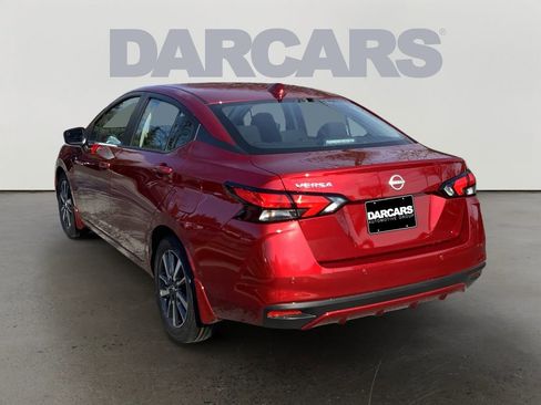 Used 2025 Nissan Versa SV w/ Trunk Package image 5