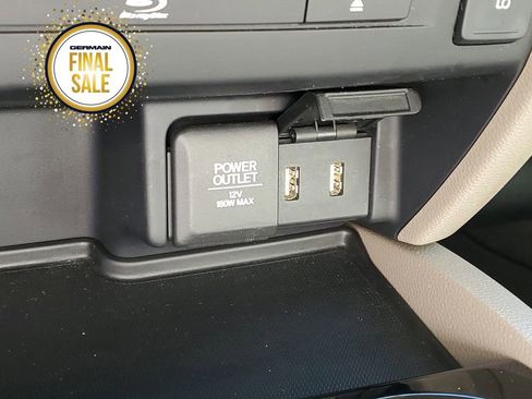 Used 2017 Honda Pilot Touring image 29