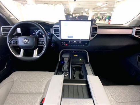 Used 2024 Toyota Sequoia Limited image 15