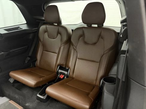 Used 2019 Volvo XC90 T6 Momentum w/ Protection Package Premier AWD/4WD image 35