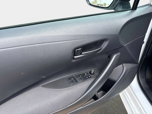 Used 2026 Toyota Corolla LE FWD image 18
