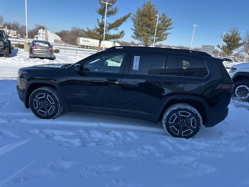 New 2026 Jeep Cherokee Limited image 18