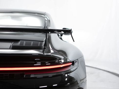 New 2026 Porsche 911 GT3 image 21