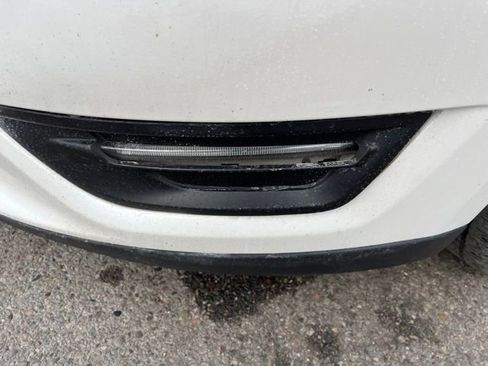 Used 2019 Ford Taurus SEL w/ Equipment Group 201A FWD image 3