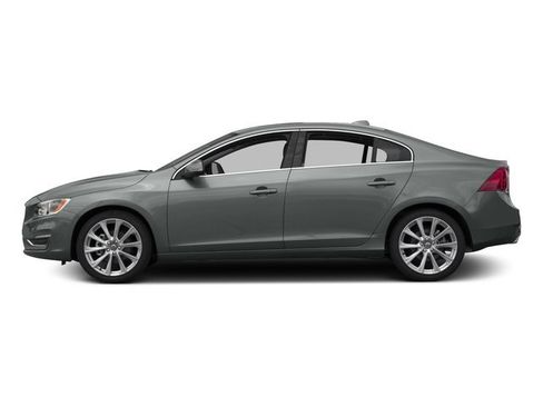 Used 2016 Volvo S60 T5 Inscription Platinum FWD image 3