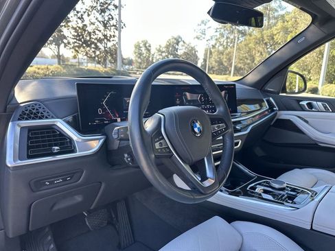 Certified 2024 BMW X5 sDrive40i w/ Premium Package image 12