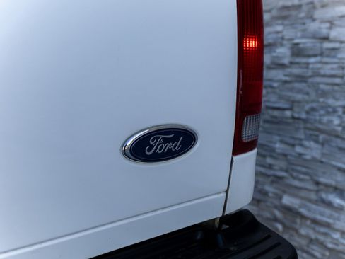 Used 2003 Ford F350 XL image 21