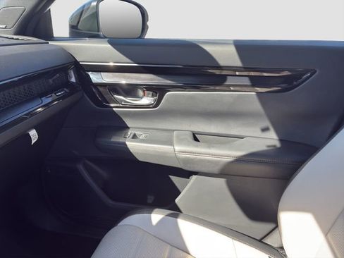 Certified 2023 Honda CR-V Sport Touring image 17
