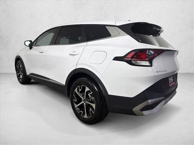 Used 2024 Kia Sportage EX FWD image 6
