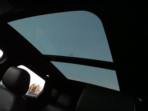 Used 2023 Chevrolet Blazer RS w/ Enhanced Convenience Package image 34