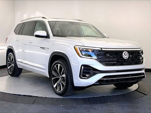 New 2026 Volkswagen Atlas SEL Premium R-Line AWD/4WD image 4