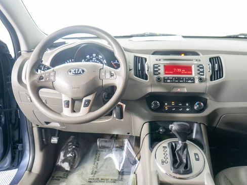 Used 2015 Kia Sportage LX AWD/4WD image 12