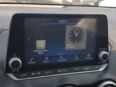 Used 2023 Nissan Sentra SR w/ SR Premium Package FWD image 26
