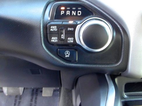 Used 2023 RAM 1500 Big Horn AWD/4WD image 21